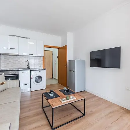 Tides & Vistas Apartment *